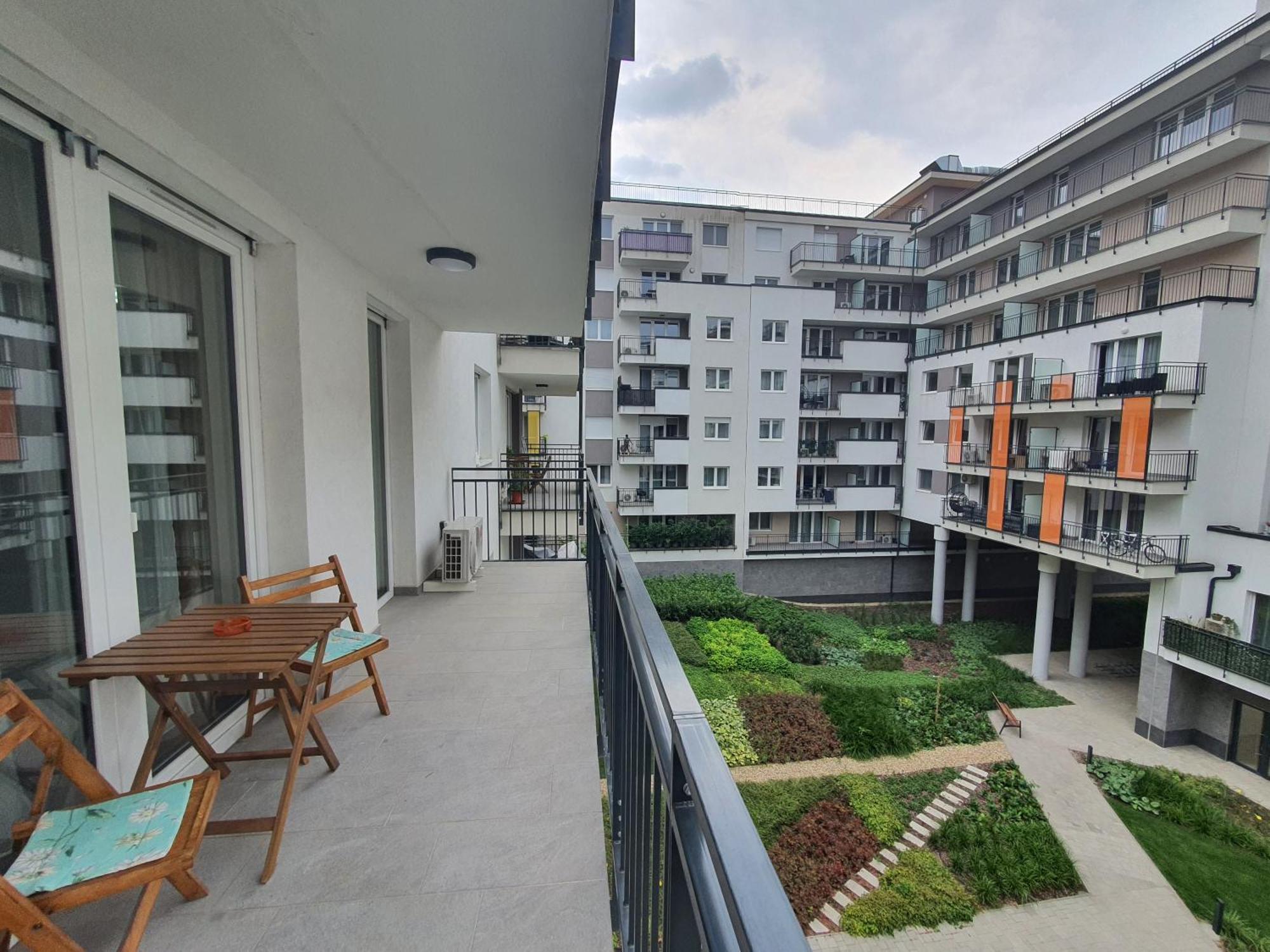 Park West Apartment - Free Parking — Fotók 1